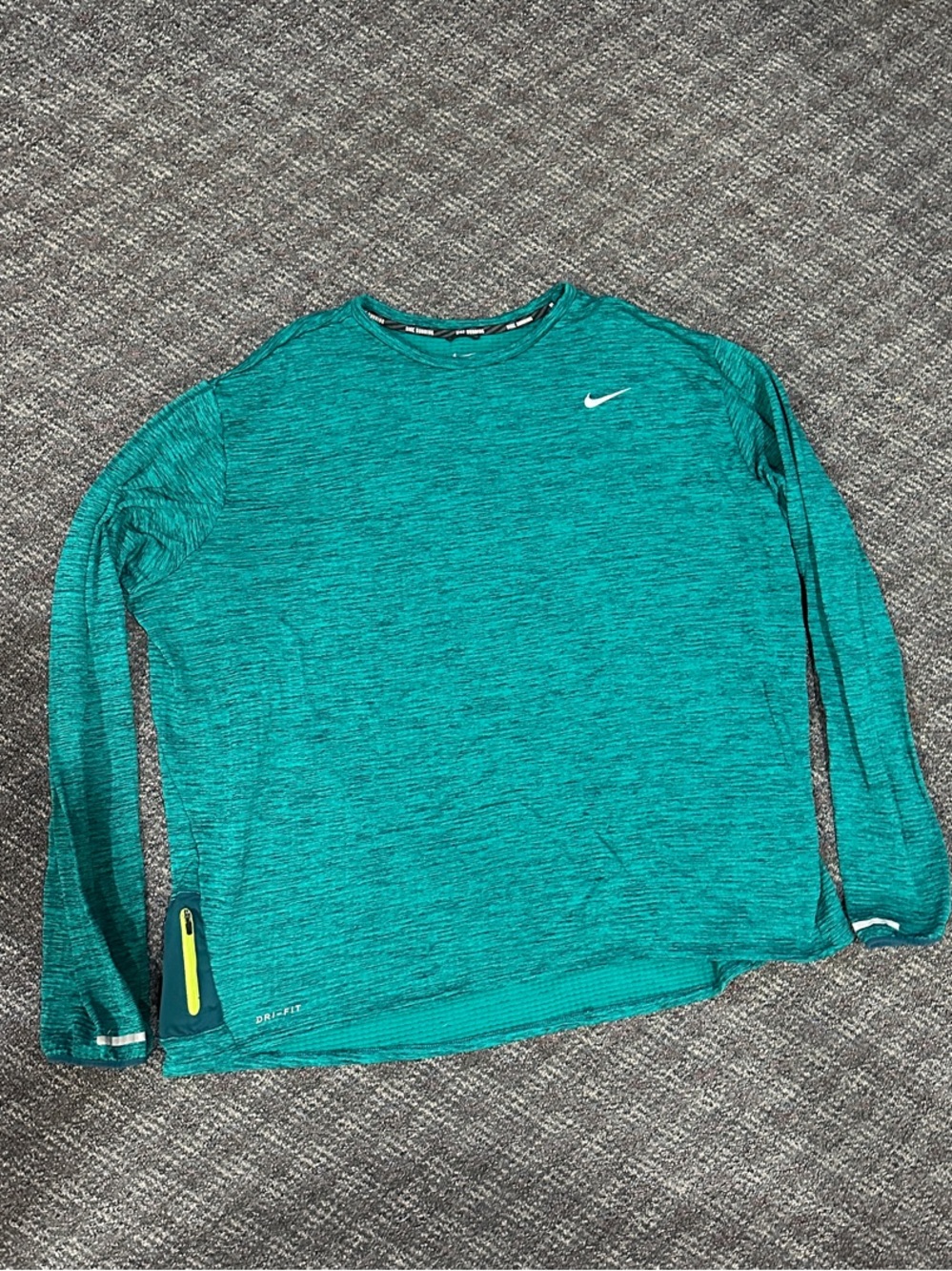 Nike Men’s Long-Sleeve Athletic Shirt - Teal/Blue